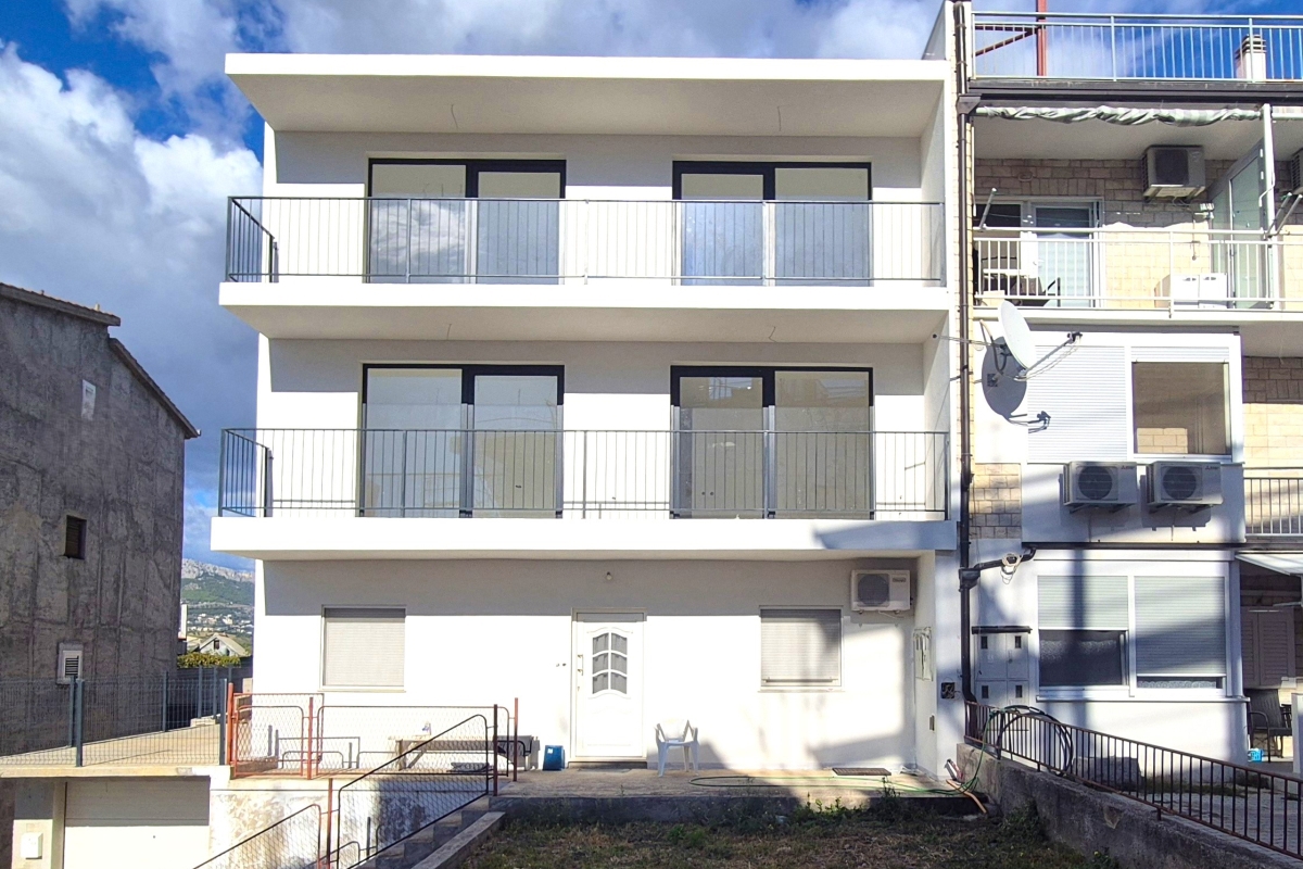 House For sale SPLIT
