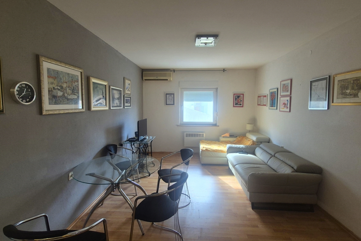 House For sale - SPLITSKO-DALMATINSKA SPLIT