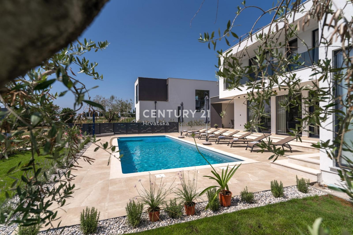 House For sale - ISTARSKA TAR-VABRIGA