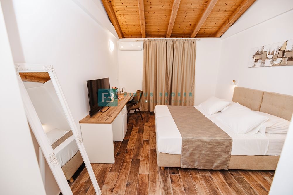 Maison À vendre - ŠIBENSKO-KNINSKA TRIBUNJ