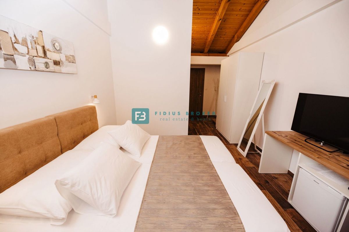 Maison À vendre - ŠIBENSKO-KNINSKA TRIBUNJ