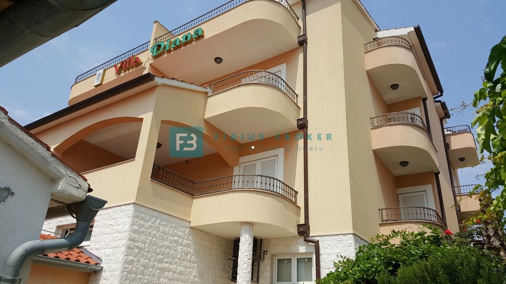 Maison À vendre - ŠIBENSKO-KNINSKA TRIBUNJ