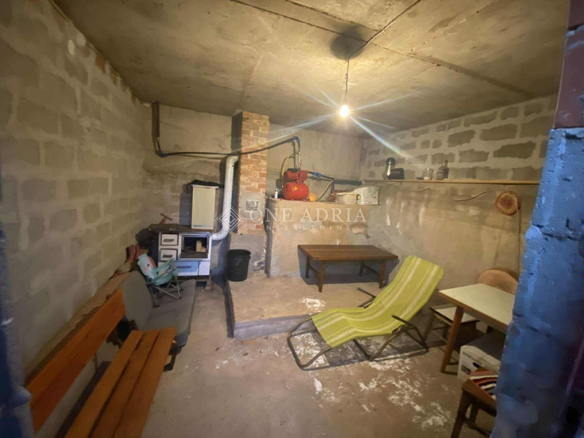 House For sale - LIČKO-SENJSKA UDBINA