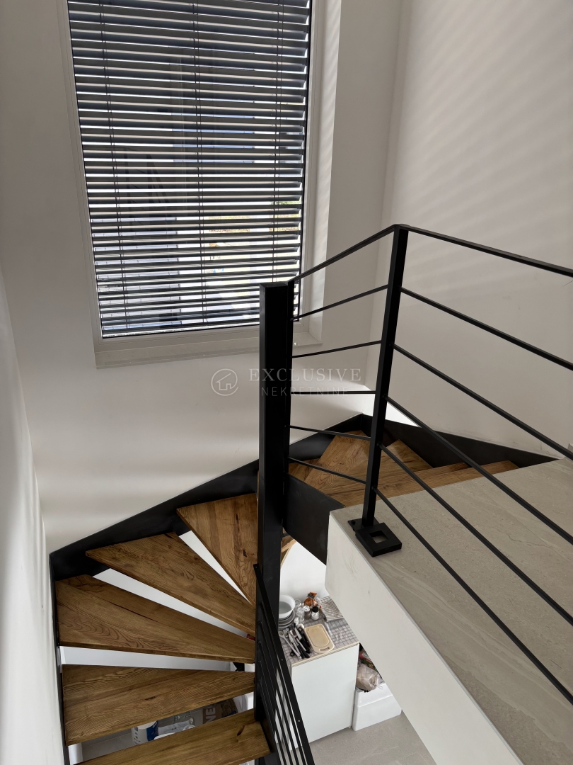 Casa In vendita - PRIMORSKO-GORANSKA KRK