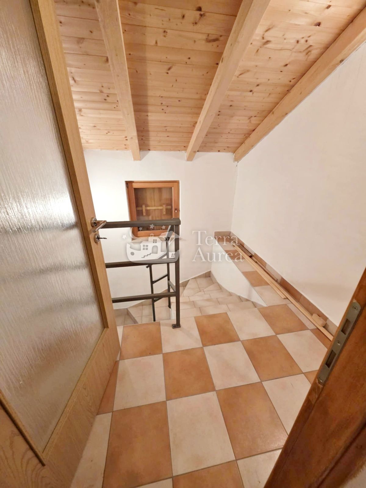 Casa In vendita - PRIMORSKO-GORANSKA KRK
