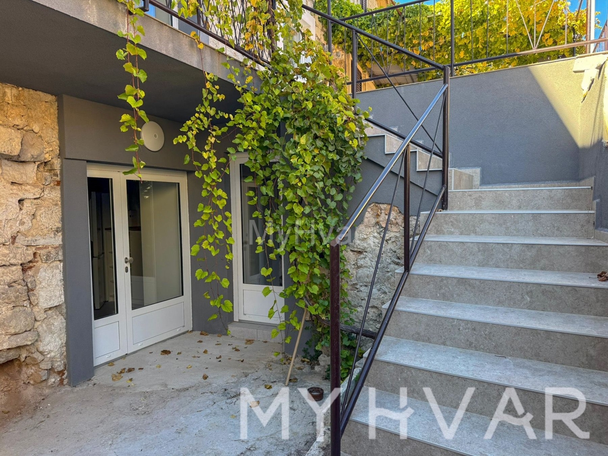 Maison À vendre - SPLITSKO-DALMATINSKA JELSA