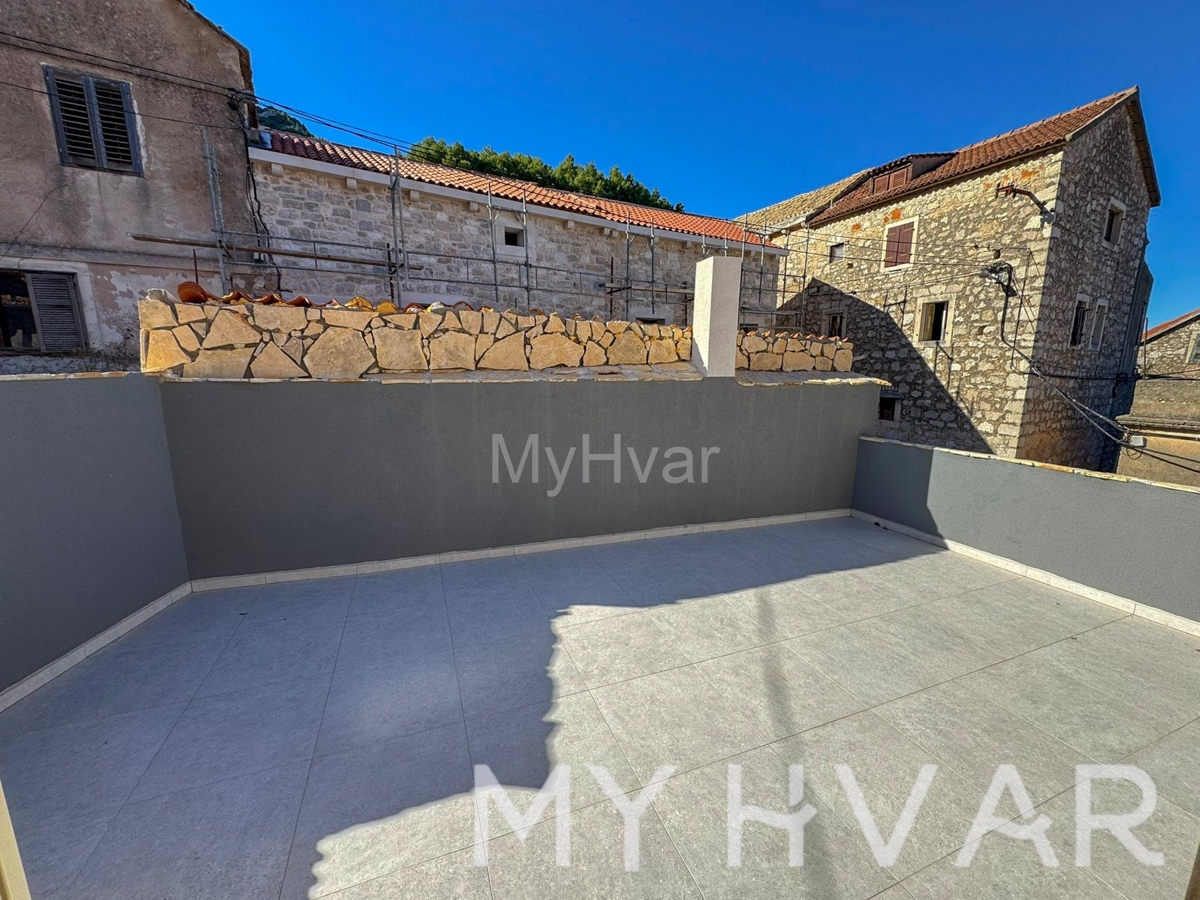 Maison À vendre - SPLITSKO-DALMATINSKA JELSA