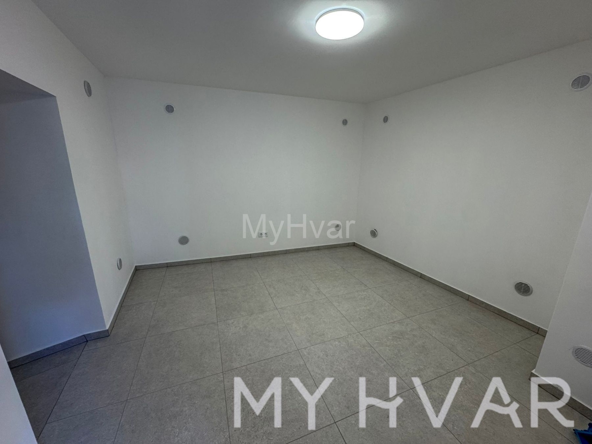 Maison À vendre - SPLITSKO-DALMATINSKA JELSA