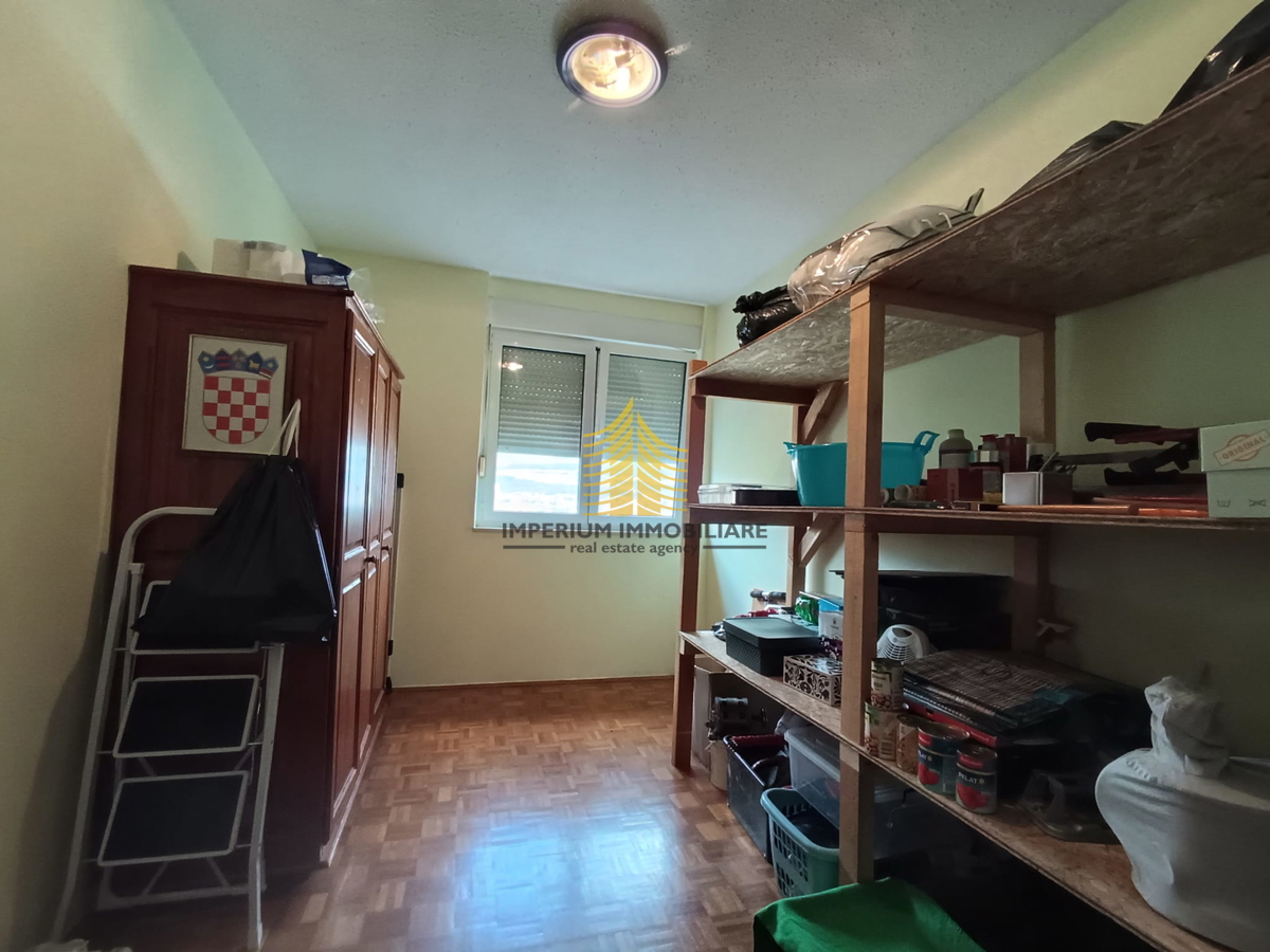 Flat For sale - SPLITSKO-DALMATINSKA SPLIT