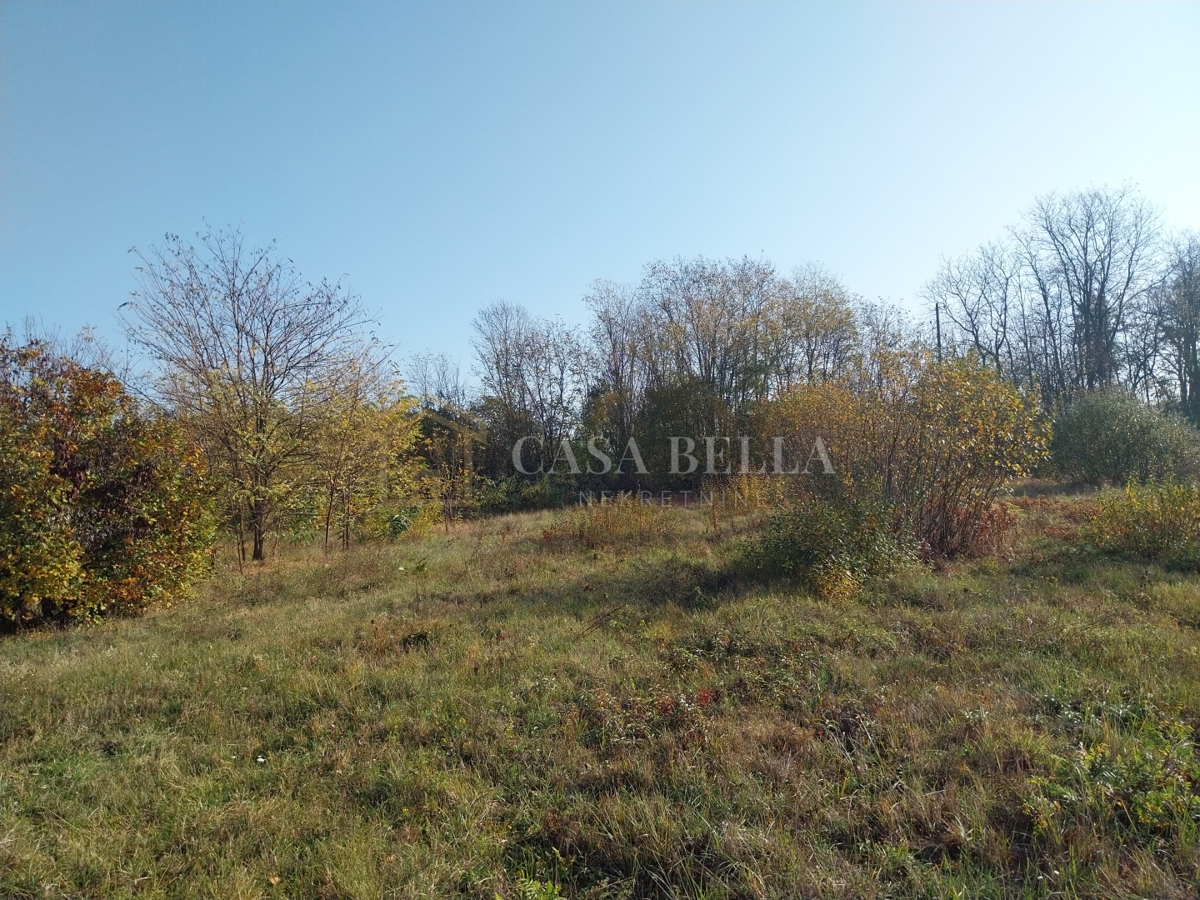 Kuća Na prodaju - OSJEČKO-BARANJSKA VALPOVO