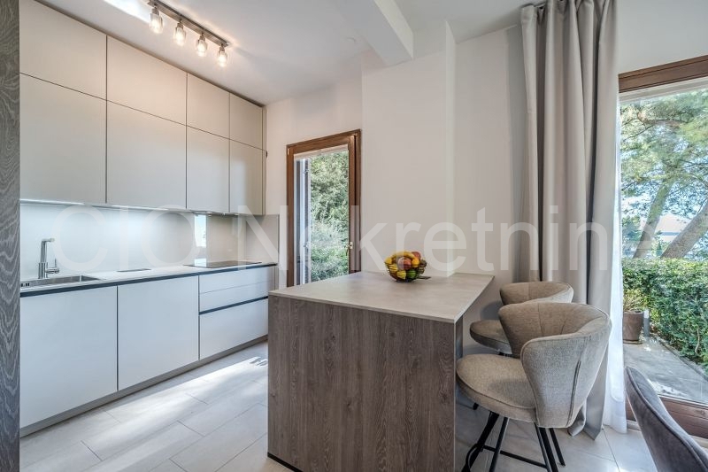 Appartamento In vendita - SPLITSKO-DALMATINSKA PODSTRANA
