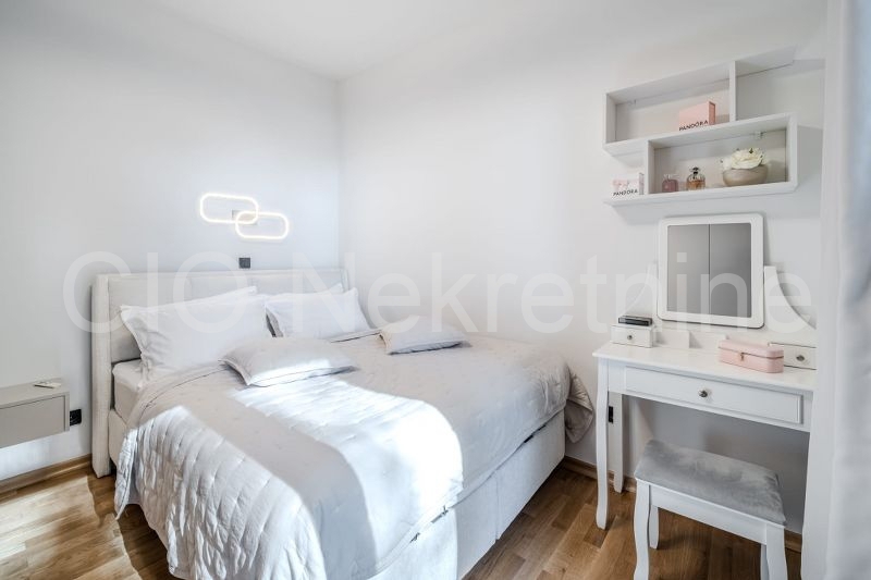 Appartamento In vendita - SPLITSKO-DALMATINSKA PODSTRANA