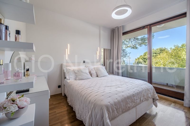 Appartamento In vendita - SPLITSKO-DALMATINSKA PODSTRANA