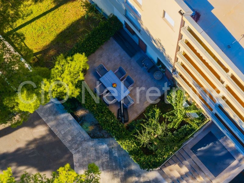Appartamento In vendita - SPLITSKO-DALMATINSKA PODSTRANA