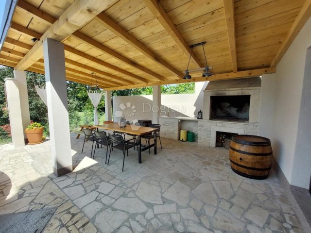 Casa In vendita - Istarska Cerovlje - foto 3/5