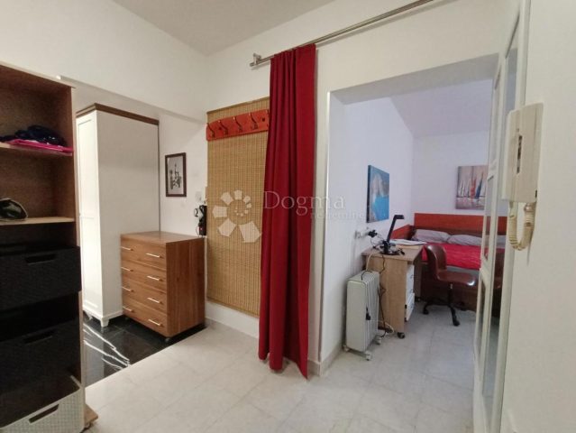 Flat for sale 44 m² – Split