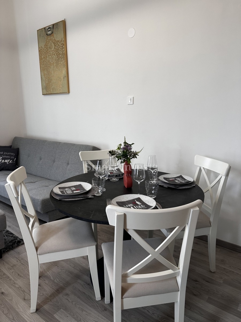 Flat For rent - PRIMORSKO-GORANSKA LOVRAN