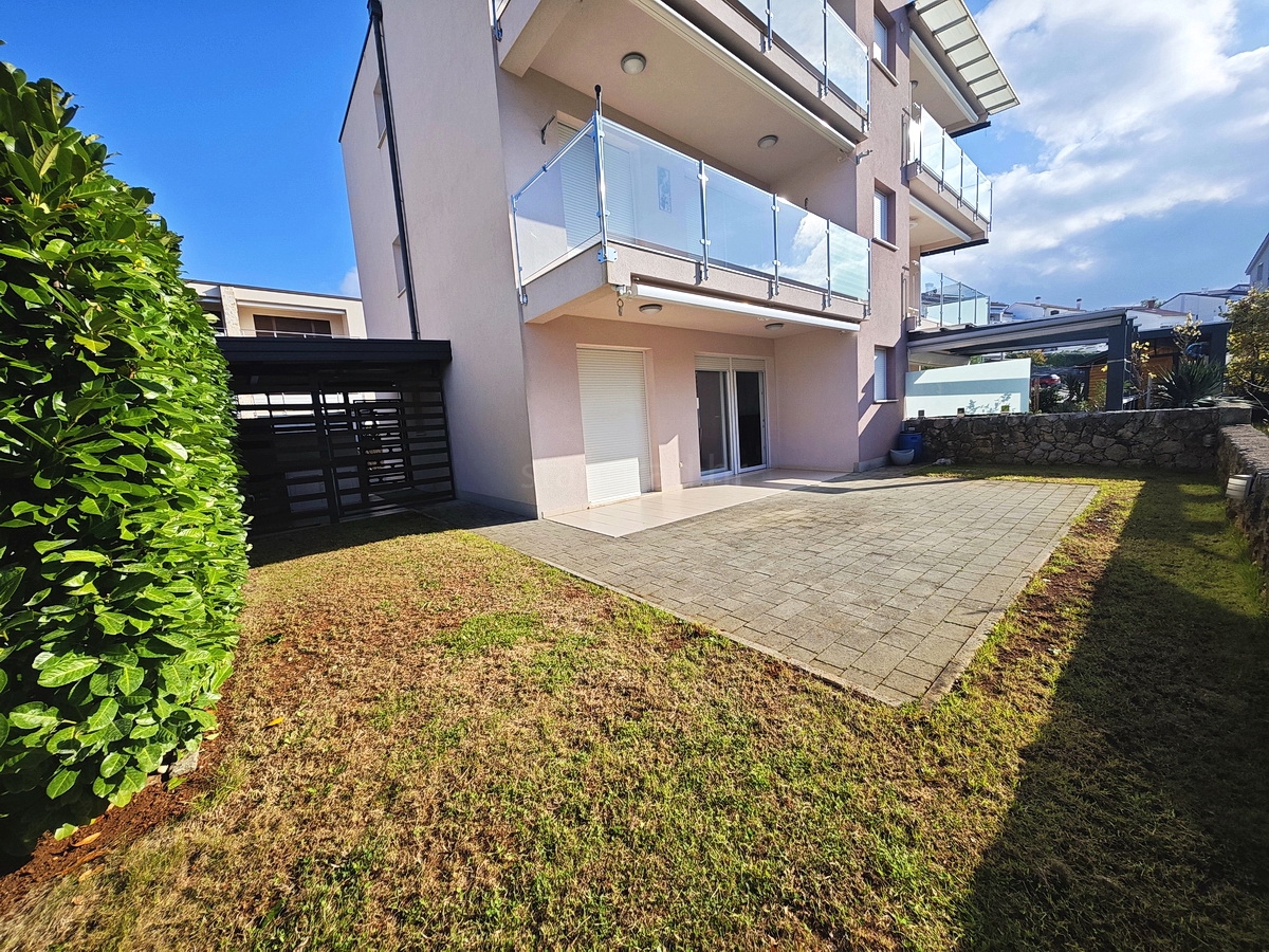 Apartment Zu verkaufen - Primorsko-goranska Krk - foto 1/13