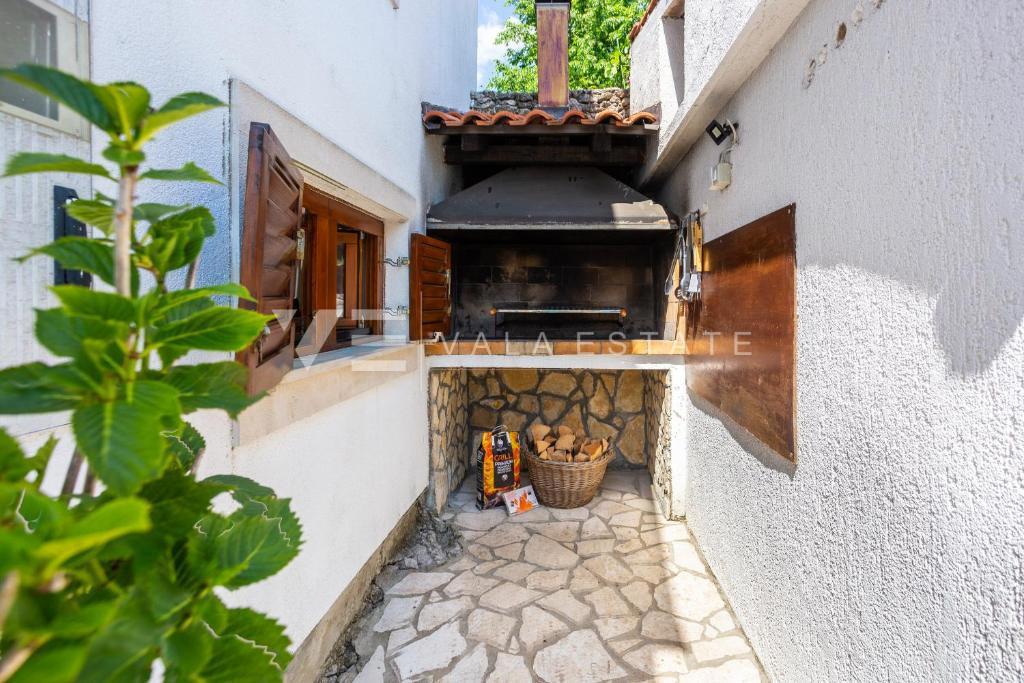 Casa In vendita - PRIMORSKO-GORANSKA KRK