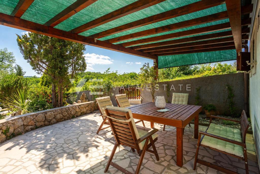Casa In vendita - PRIMORSKO-GORANSKA KRK