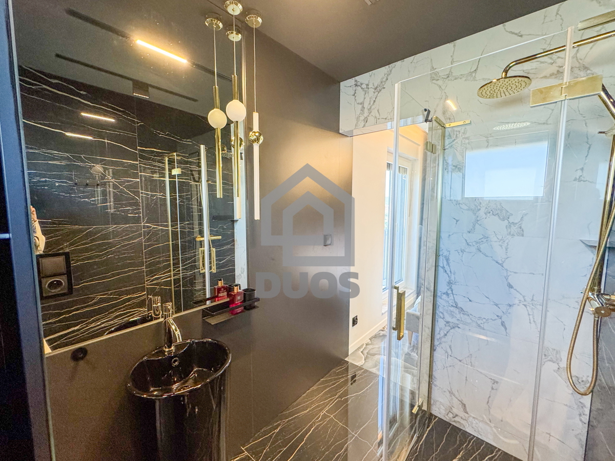 Flat For sale - ZADARSKA SUKOŠAN