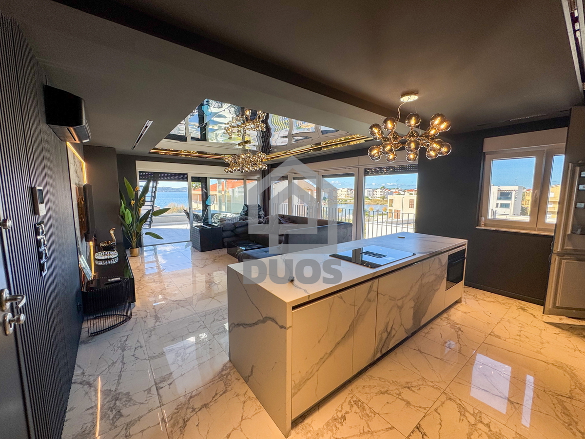 Flat For sale - ZADARSKA SUKOŠAN