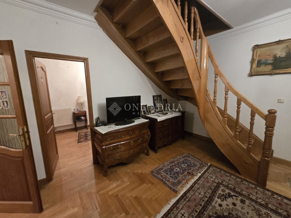 Dům Na prodej - ZAGREBAČKA JASTREBARSKO