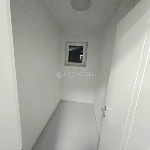 Appartamento In vendita - Primorsko-goranska Novi Vinodolski - foto 5/14