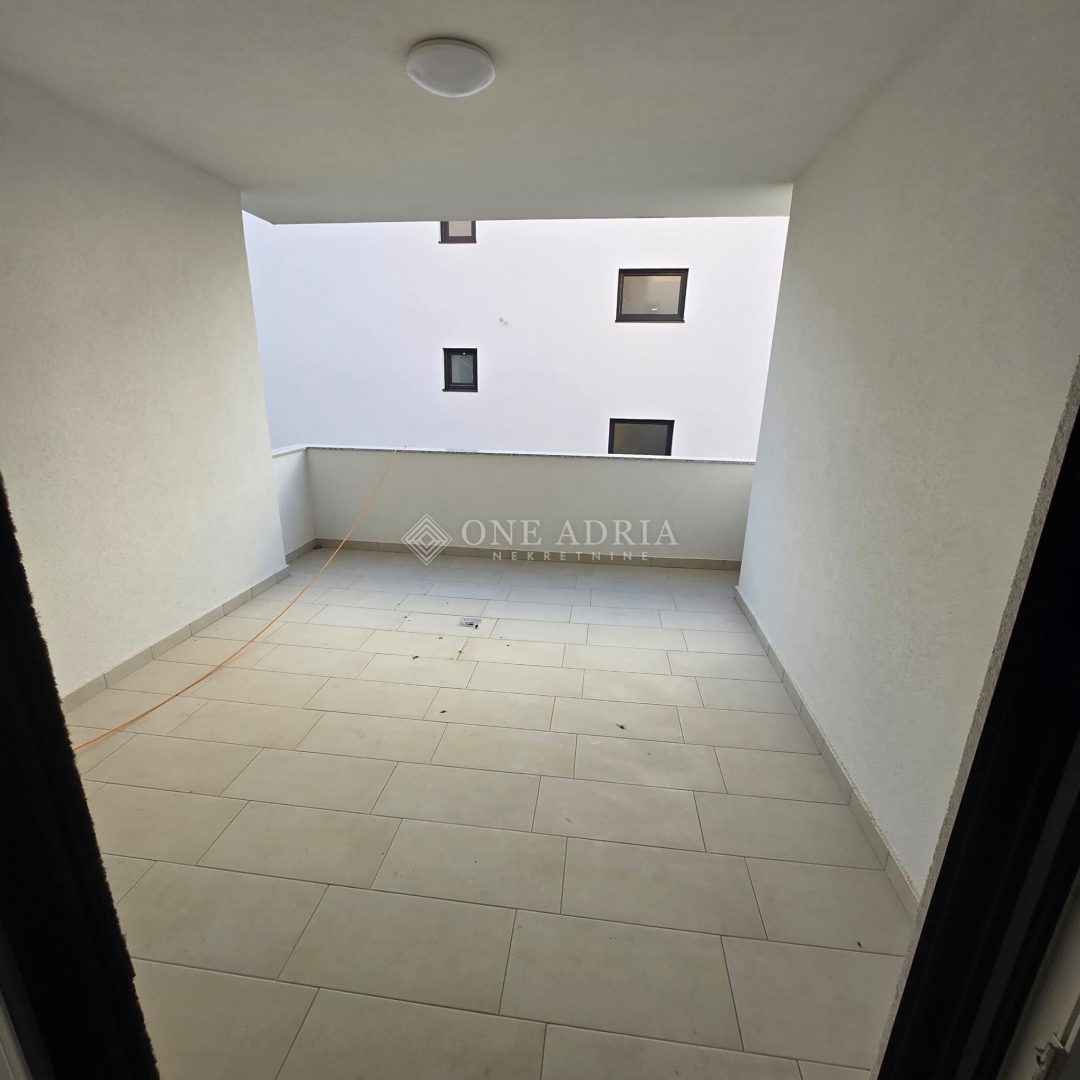 Flat For sale - Primorsko-goranska Novi Vinodolski - foto 2/14