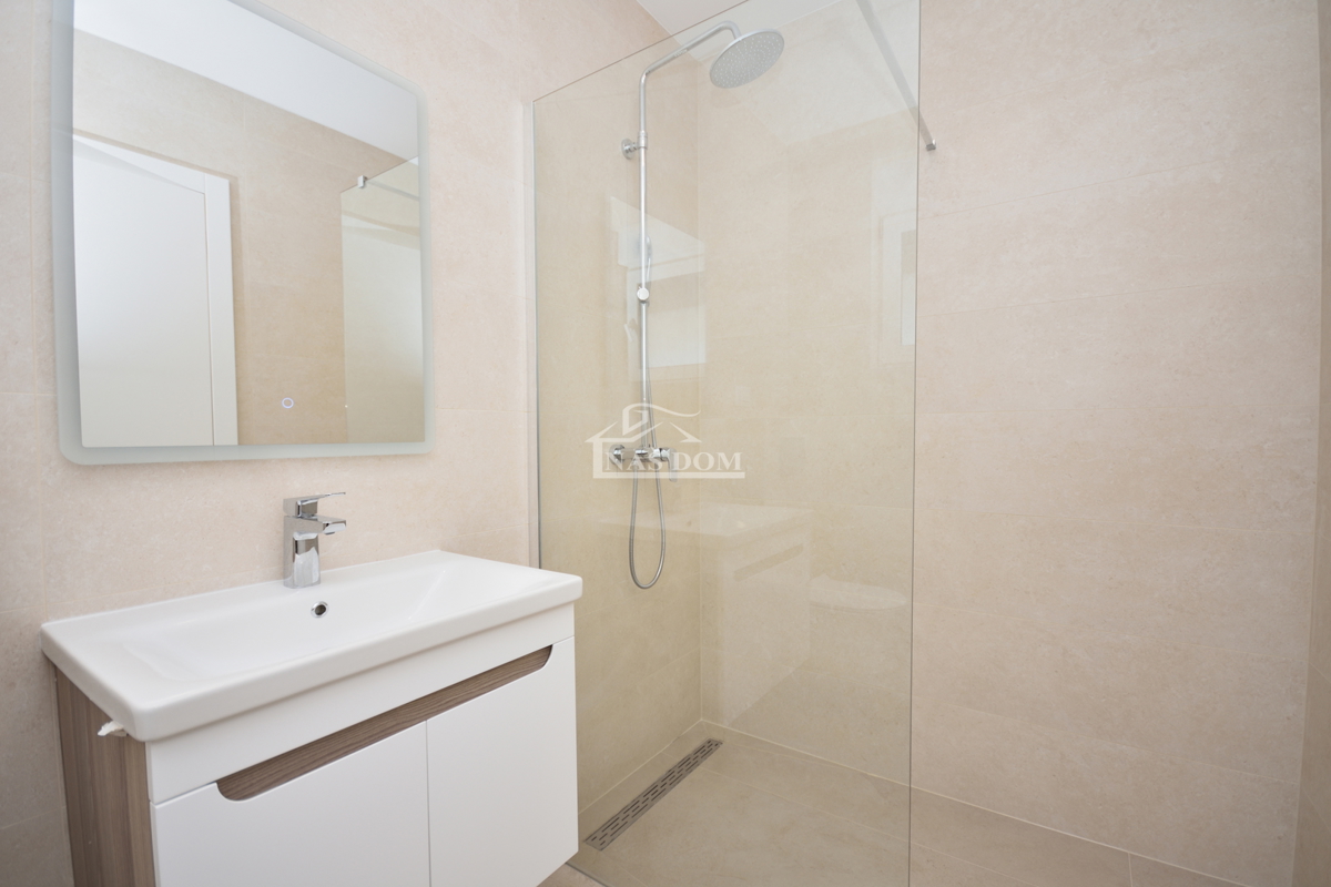 Flat For sale - ŠIBENSKO-KNINSKA VODICE