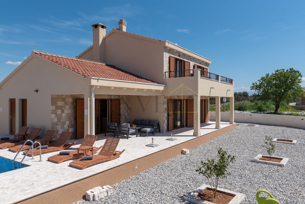 Haus Zu verkaufen - SPLITSKO-DALMATINSKA TROGIR
