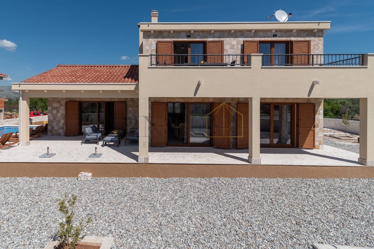 Haus Zu verkaufen - SPLITSKO-DALMATINSKA TROGIR