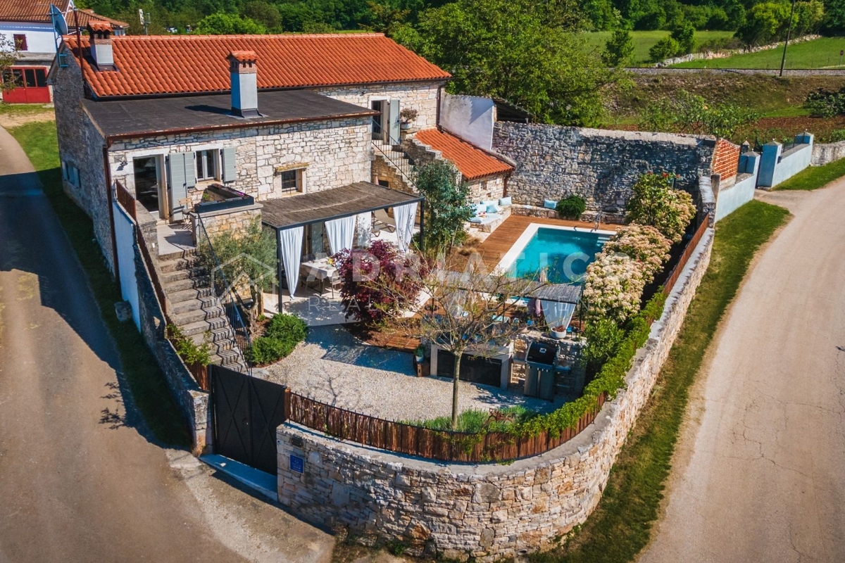 Kuća Na prodaju - Istarska Kanfanar - foto 2/26