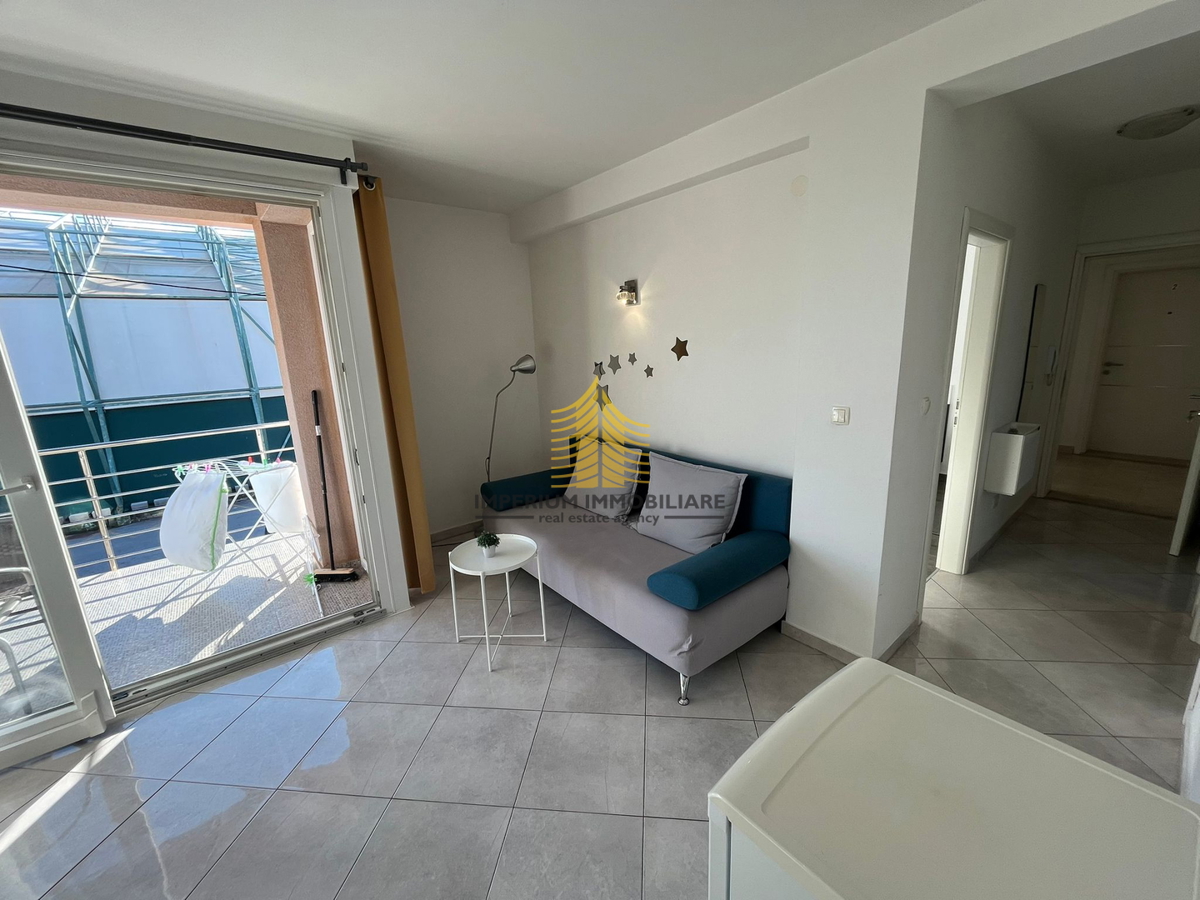 Flat For rent - SPLITSKO-DALMATINSKA SPLIT