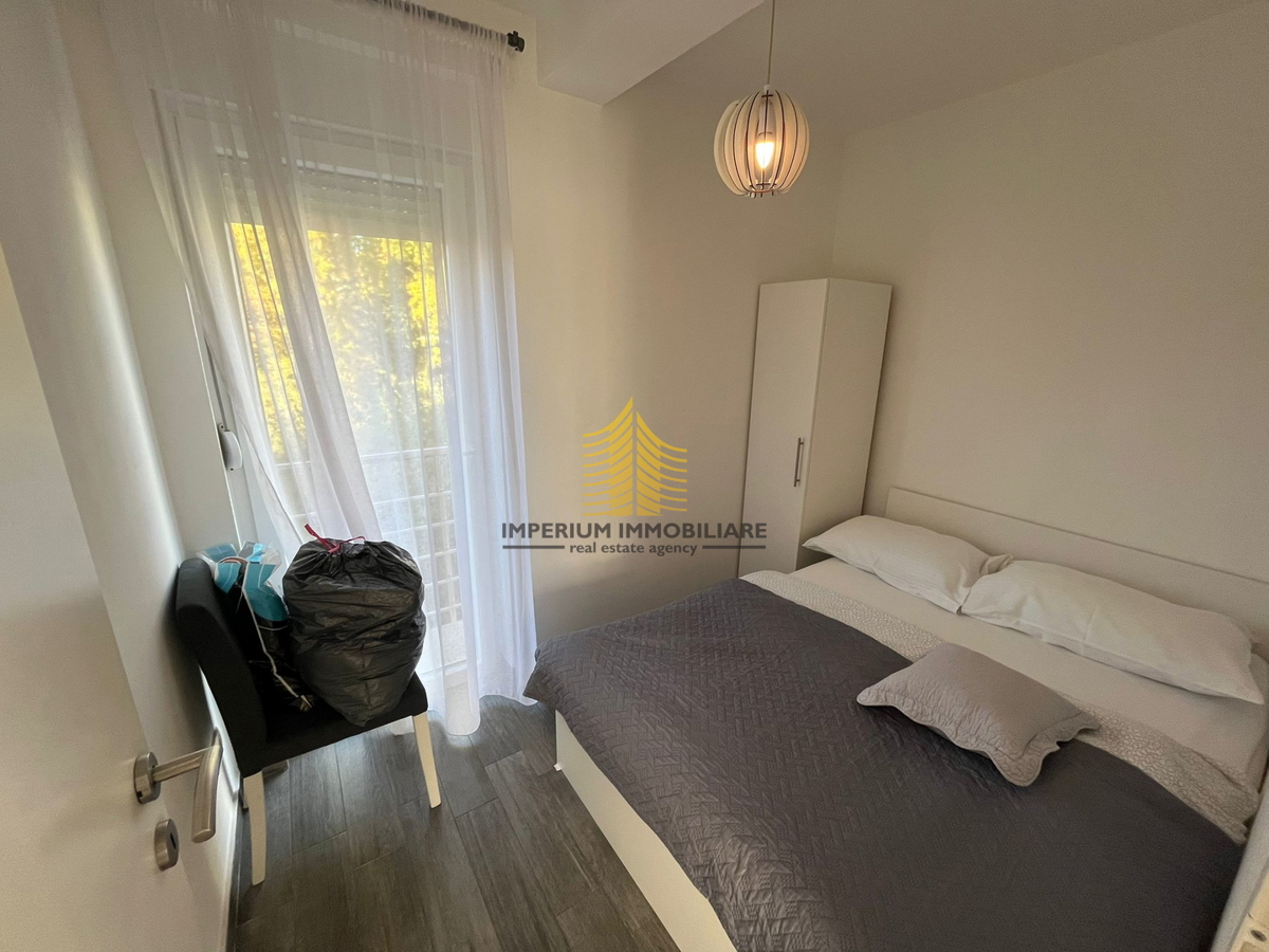 Flat For rent - SPLITSKO-DALMATINSKA SPLIT