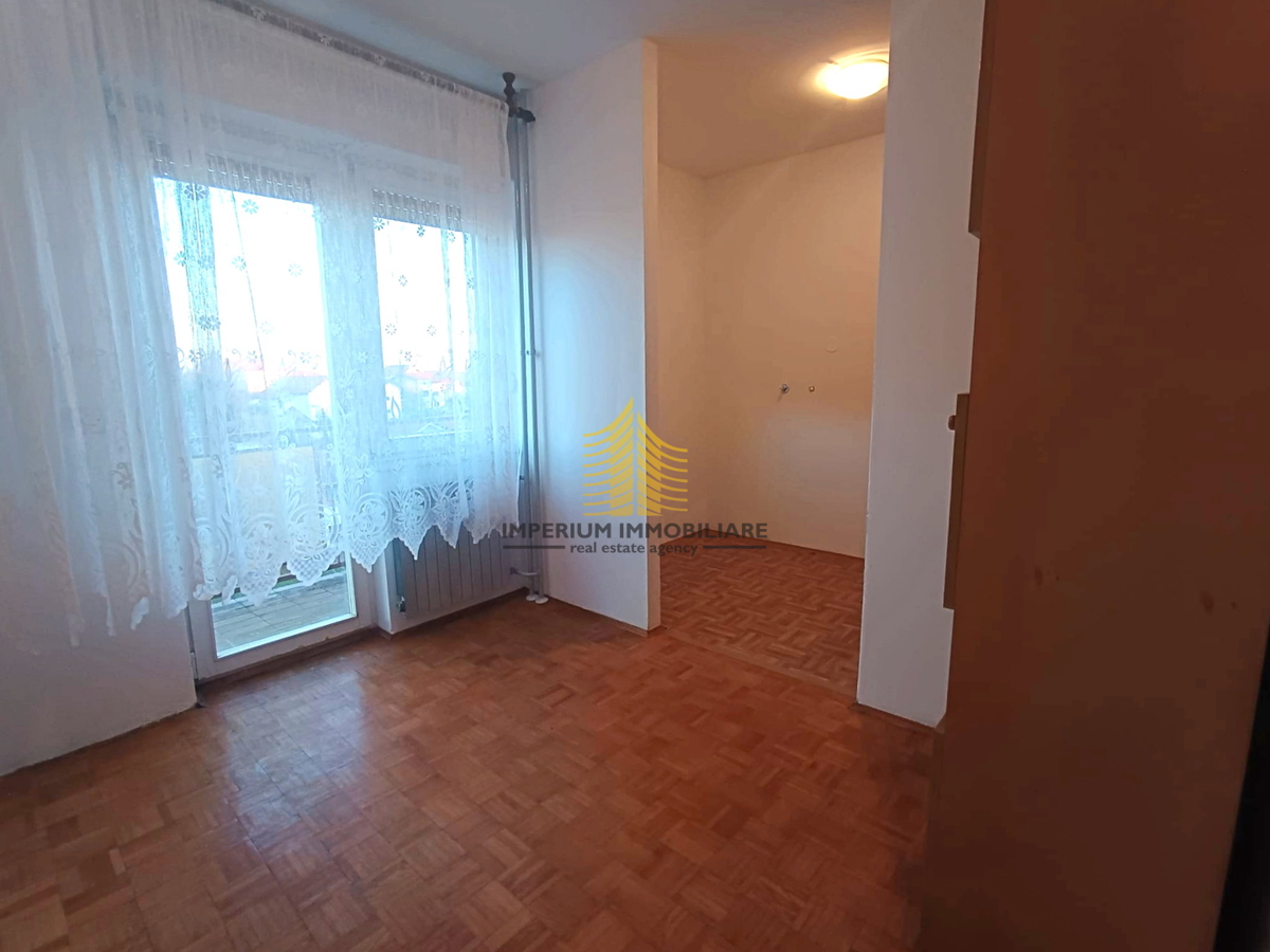 Dům K pronájmu - GRAD ZAGREB ZAGREB