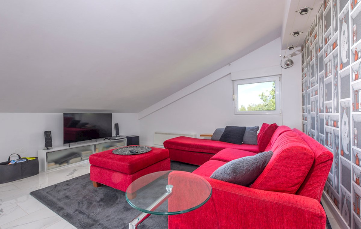 Apartmán Na predaj - SPLITSKO-DALMATINSKA DUGI RAT