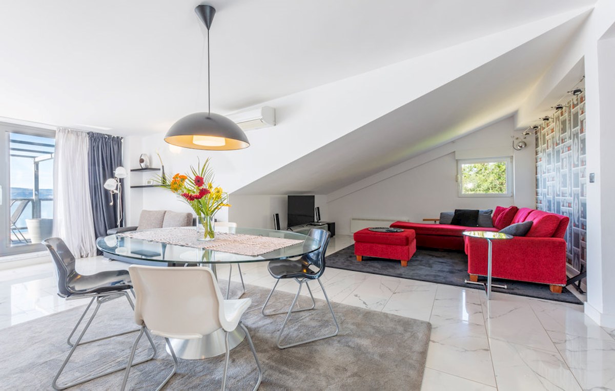 Apartmán Na predaj - SPLITSKO-DALMATINSKA DUGI RAT