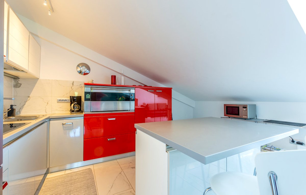 Apartmán Na predaj - SPLITSKO-DALMATINSKA DUGI RAT
