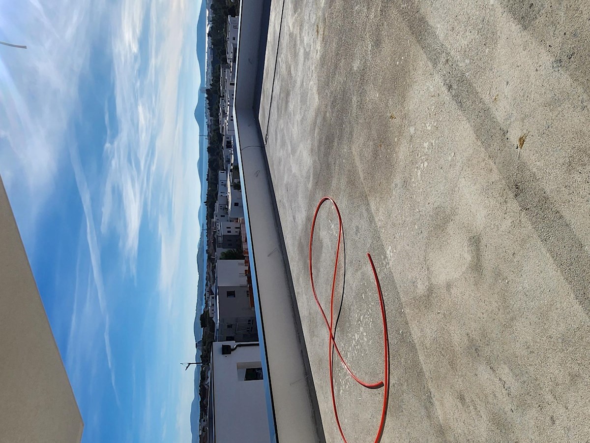 Flat For sale - ŠIBENSKO-KNINSKA VODICE