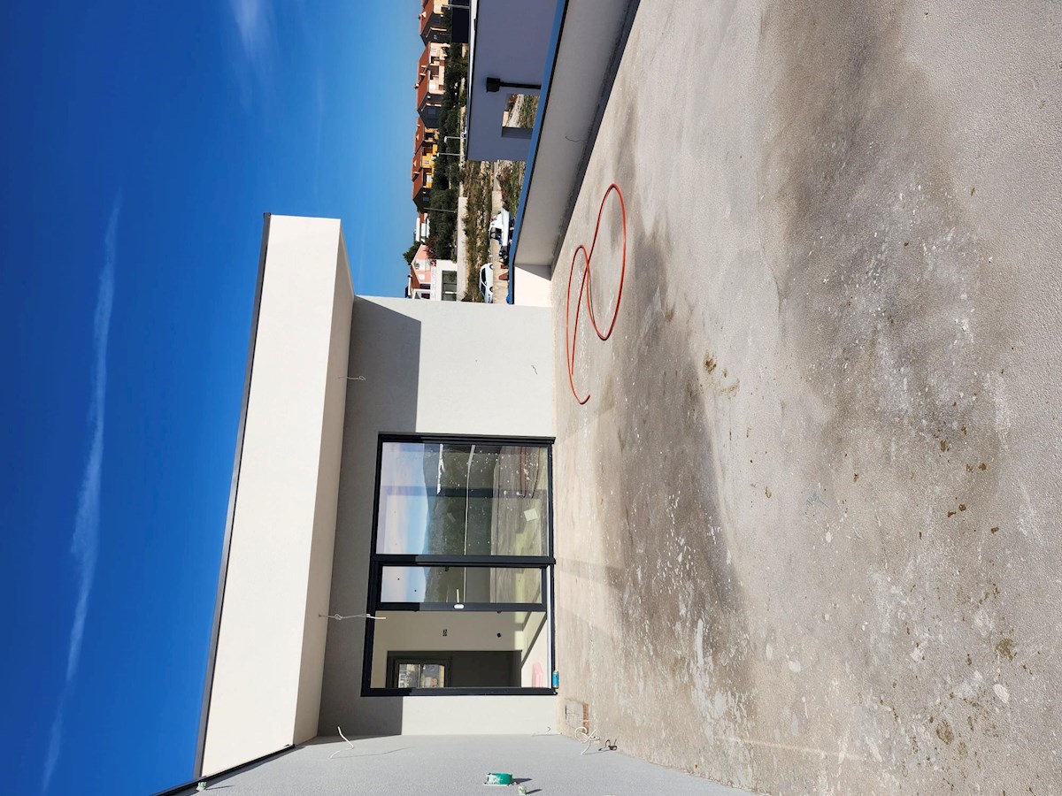 Flat For sale - ŠIBENSKO-KNINSKA VODICE