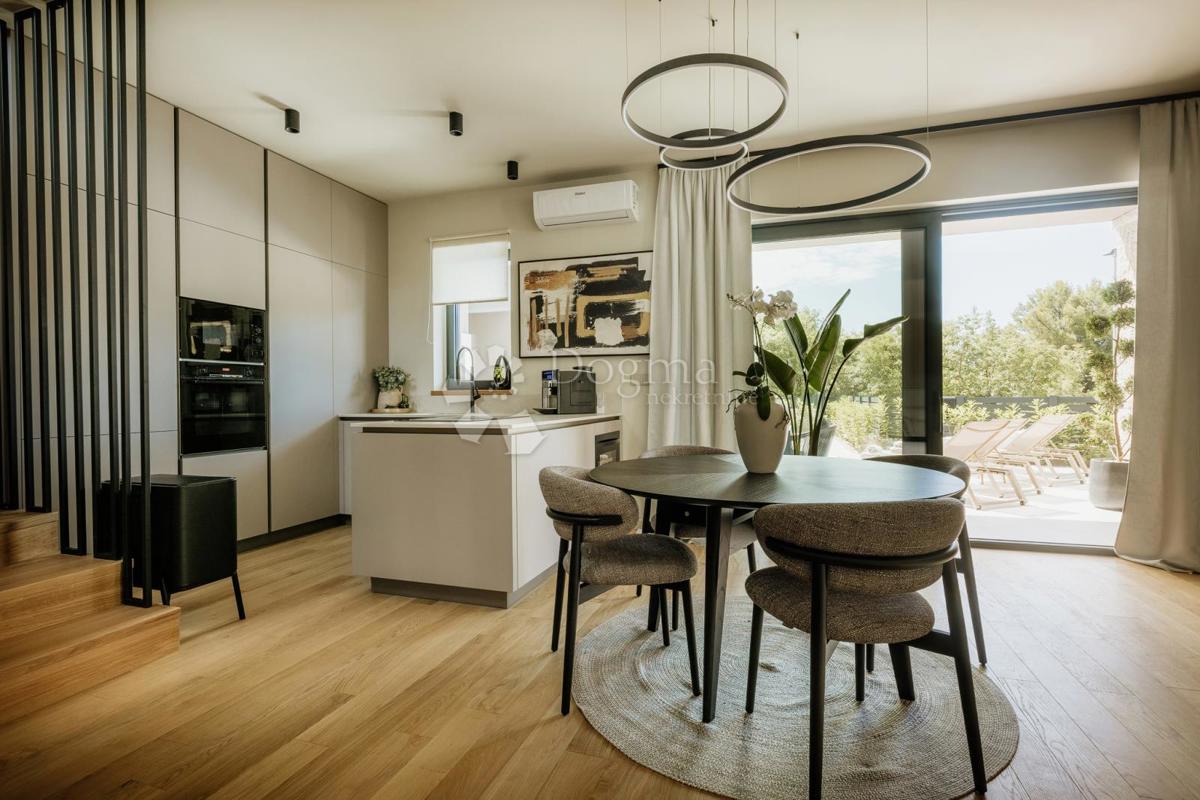 Maison À vendre - ISTARSKA TAR-VABRIGA
