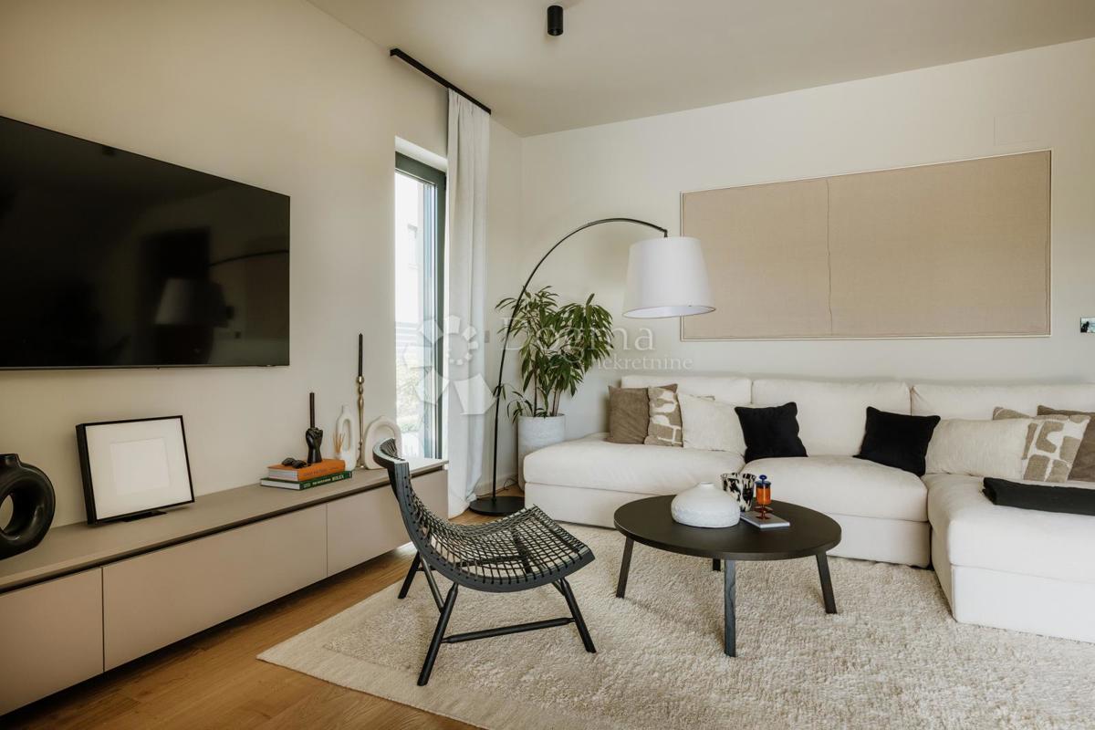 Maison À vendre - ISTARSKA TAR-VABRIGA