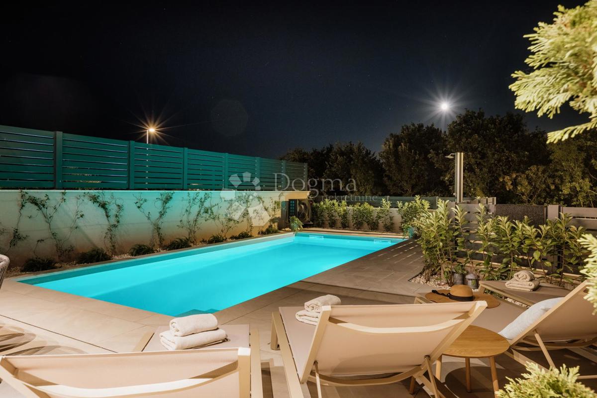 Maison À vendre - ISTARSKA TAR-VABRIGA