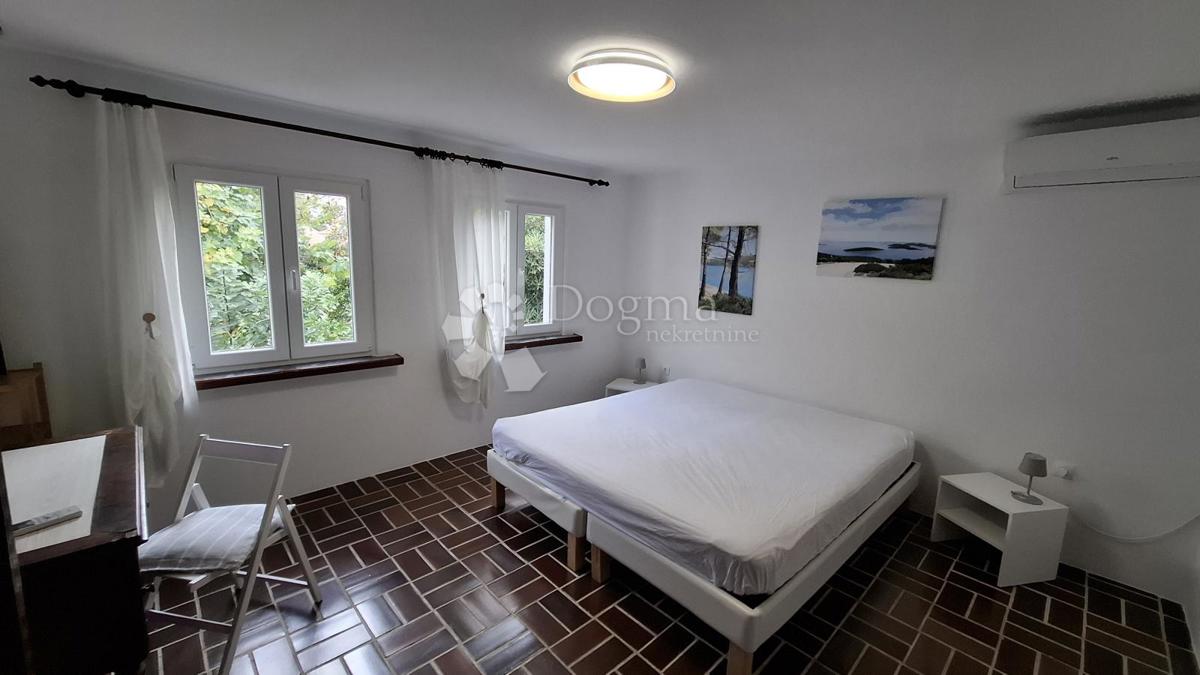 Hiša Na predaj - PRIMORSKO-GORANSKA MALI LOŠINJ