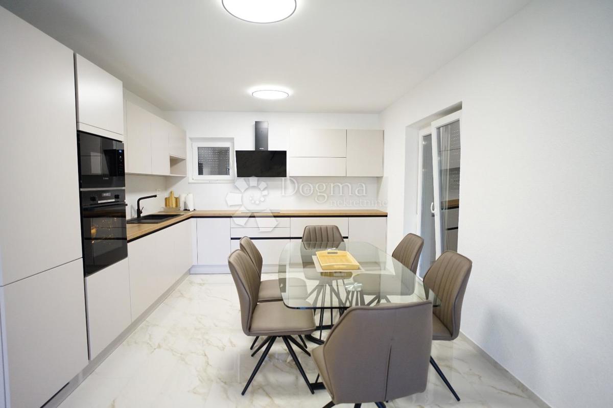 House For sale - ZADARSKA POLAČA