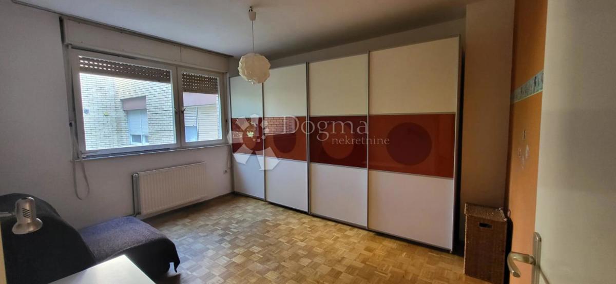 Appartamento In vendita - OSJEČKO-BARANJSKA OSIJEK