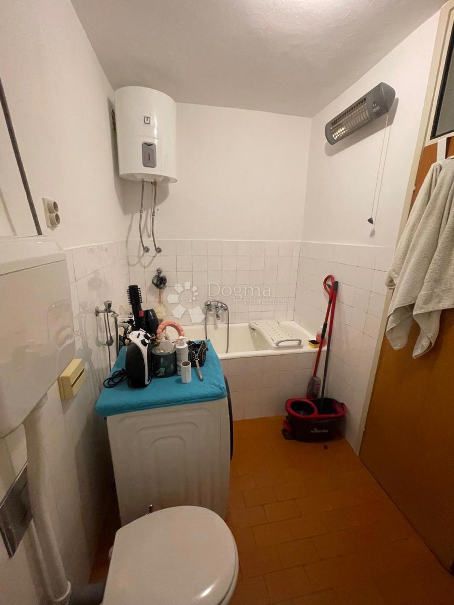 Apartment Zu verkaufen - ŠIBENSKO-KNINSKA ŠIBENIK