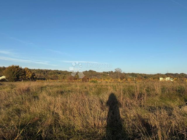Land For sale - Istarska Svetvinčenat - foto 3/4