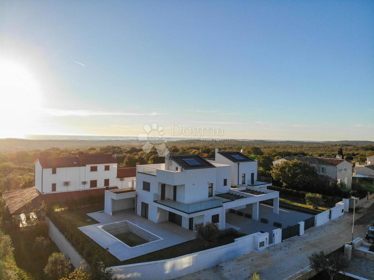 House For sale - Istarska Rovinj - foto 1/50